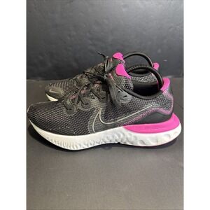 Size 9.5 - Nike Renew Run Pink W